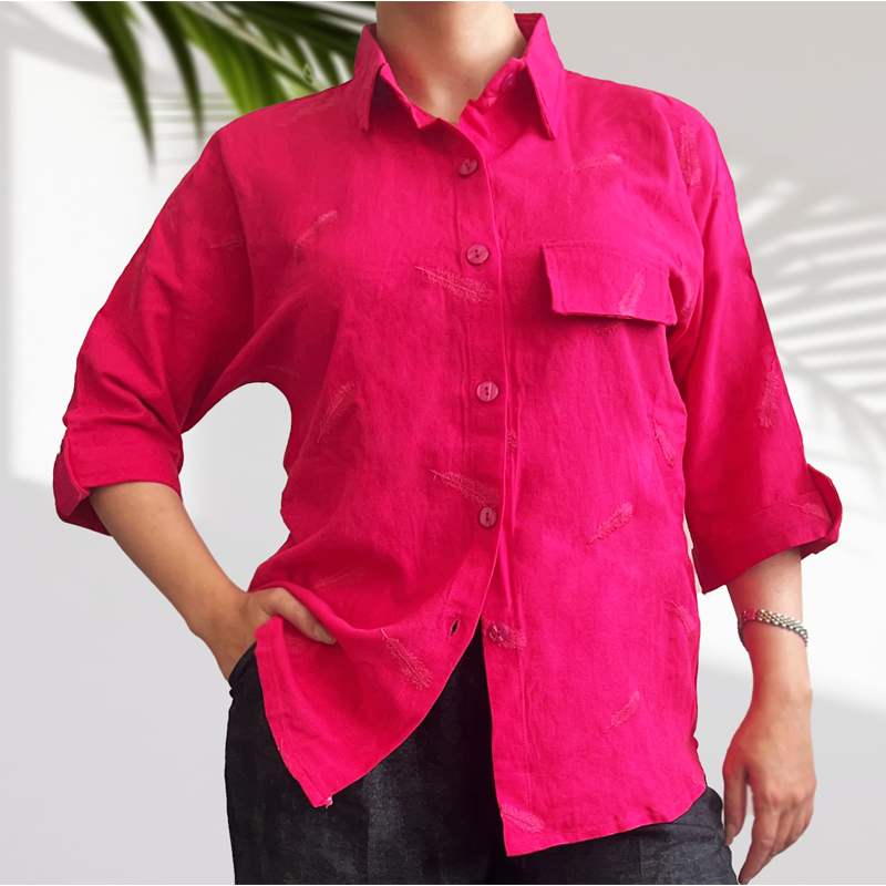 شومیز کتان گلدوزی شده طرح پَر (کد 713)